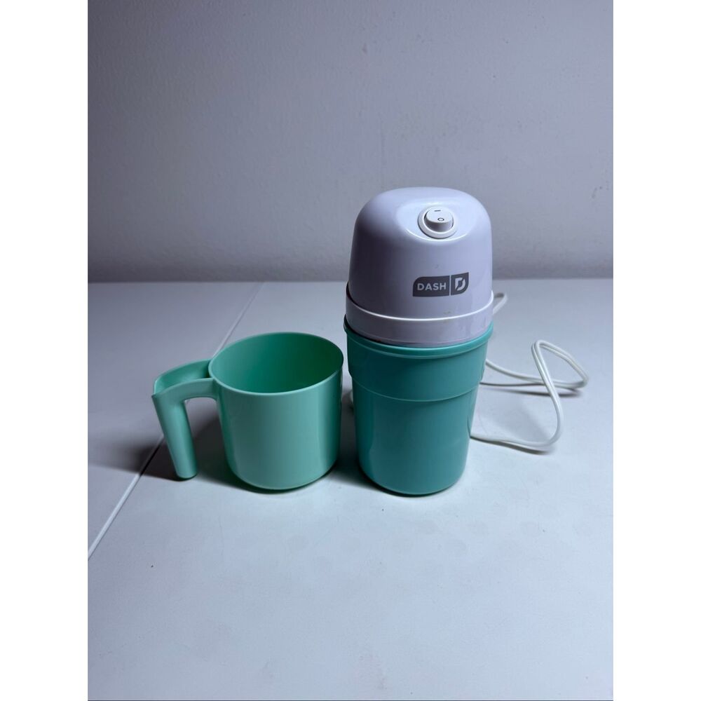Dash My Pint Ice Cream Yogurt Sorbet Maker Aqua & White